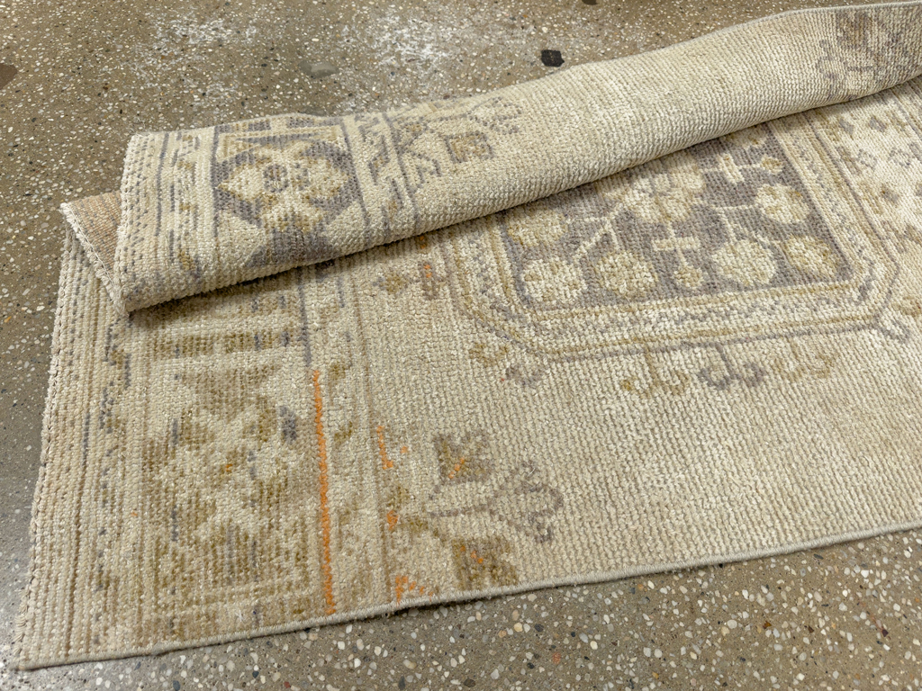Vintage Turkish Anatolian Runner, No.33702 - Gsblank