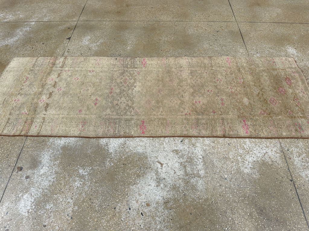 Vintage Turkish Anatolian Runner, No.33705 - Gsblank