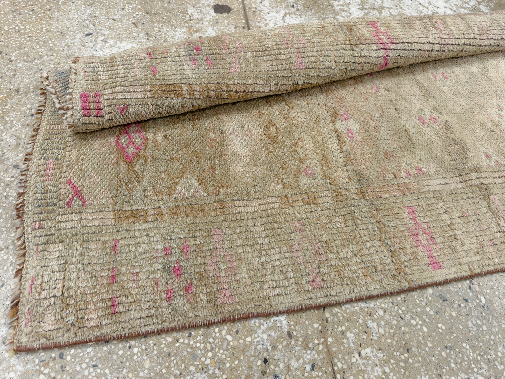 Vintage Turkish Anatolian Runner, No.33705 - Gsblank