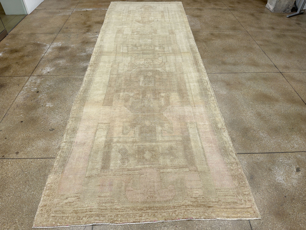 Vintage Turkish Anatolian Wide Gallery Runner, No.33706 - Gsblank