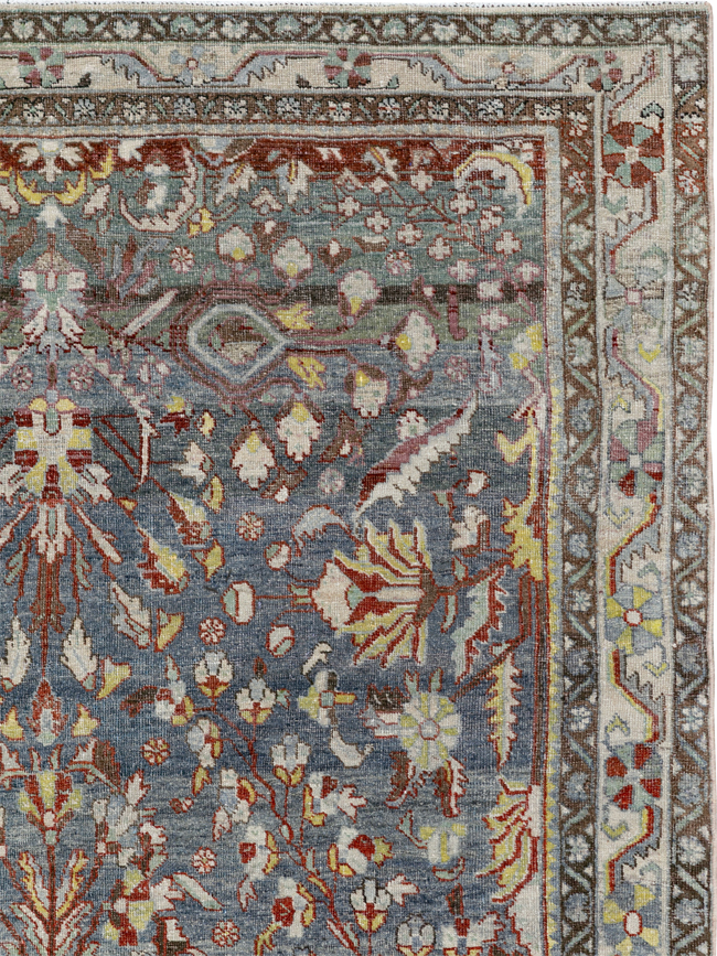 Antique Persian Mahal Gallery Carpet, No.33709 - Gsblank