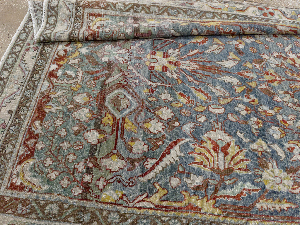 Antique Persian Mahal Gallery Carpet, No.33709 - Gsblank