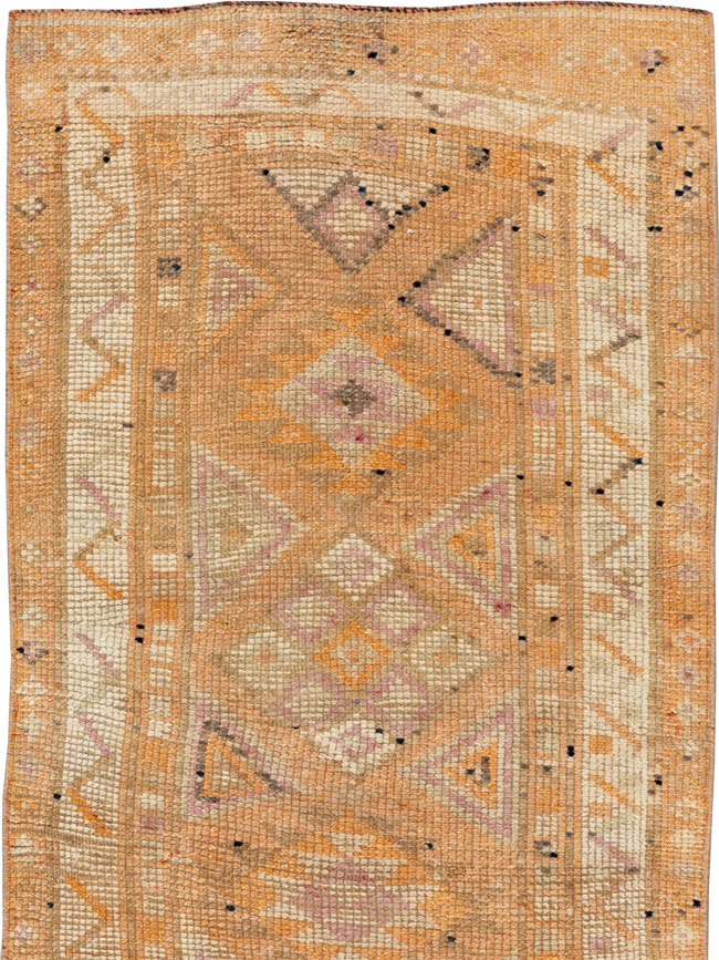 Vintage Turkish Anatolian Runner, No.33710 - Gsblank