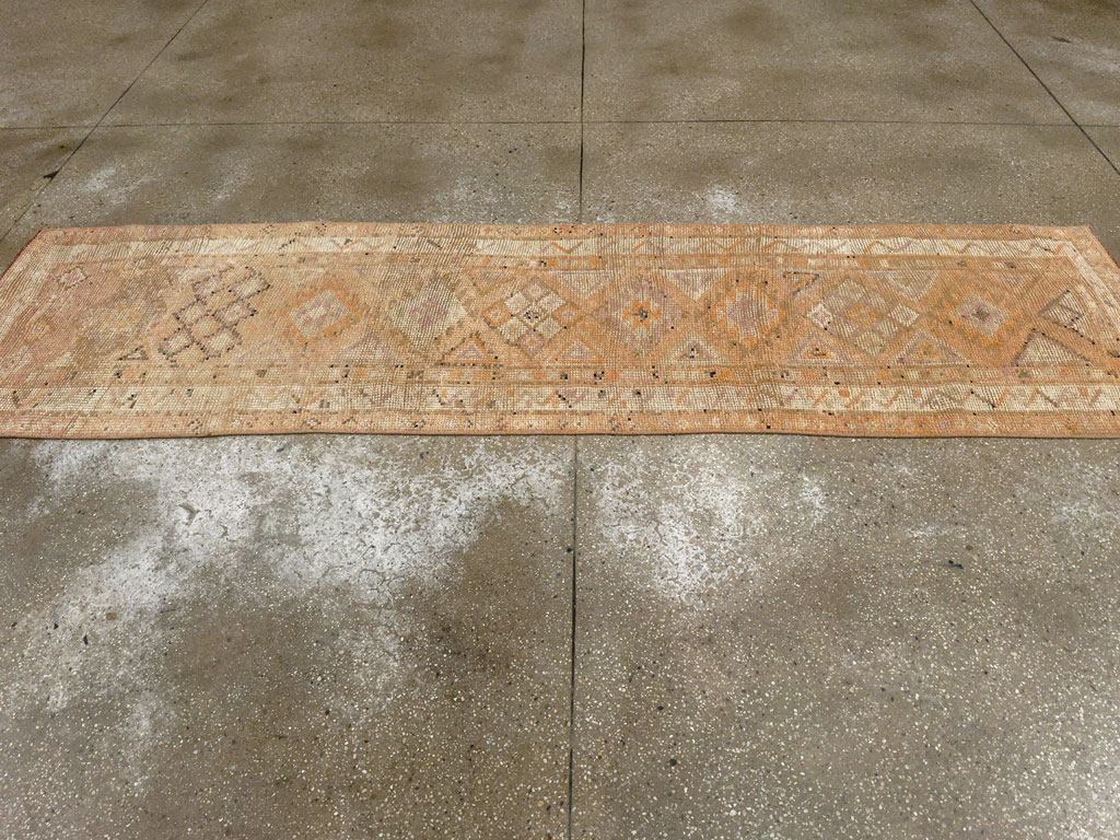 Vintage Turkish Anatolian Runner, No.33710 - Gsblank
