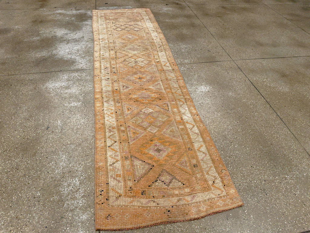 Vintage Turkish Anatolian Runner, No.33710 - Gsblank