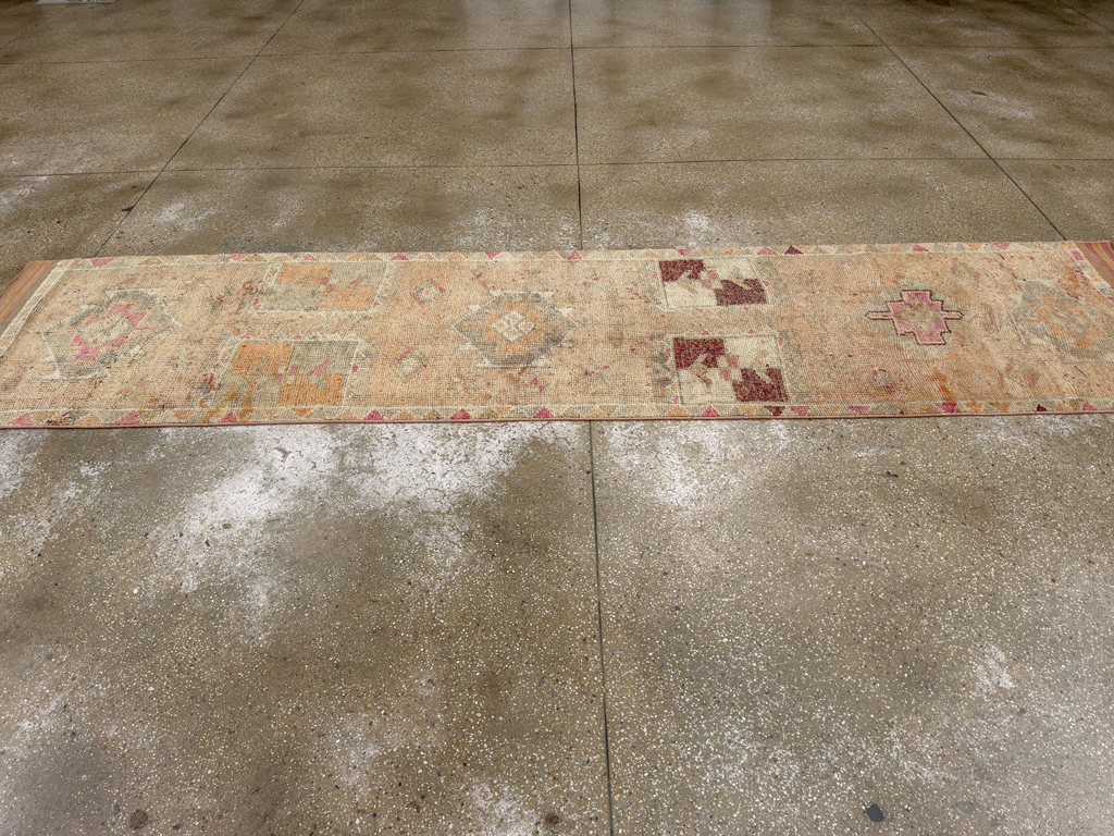 Vintage Turkish Anatolian Runner, No.33712 - Gsblank