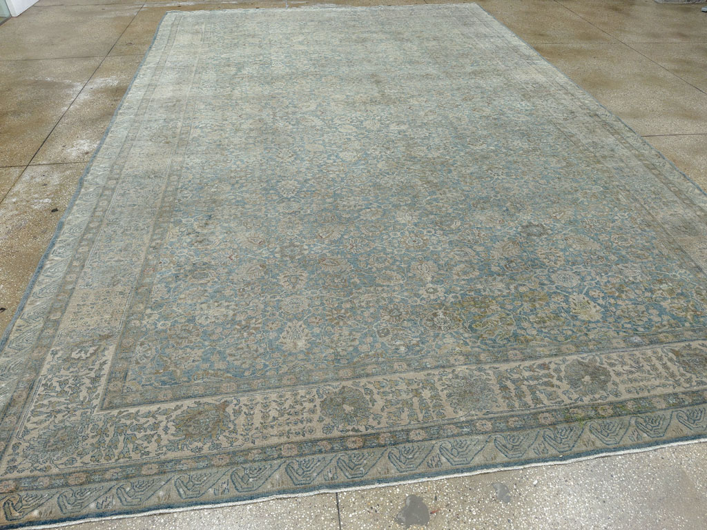 Antique Persian Tabriz Large Carpet, No.33717 - Gsblank
