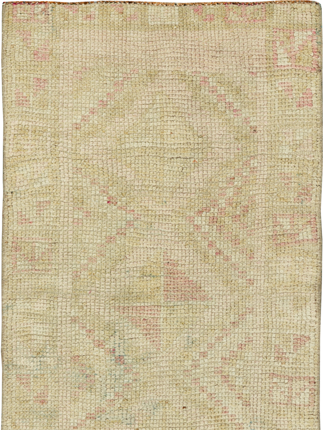Vintage Turkish Anatolian Runner, No.33720 - Gsblank