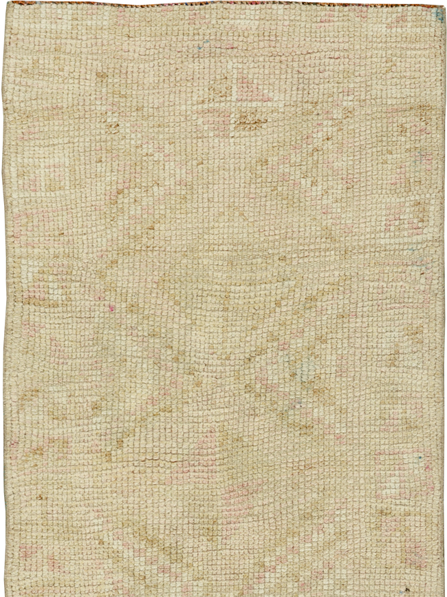 Vintage Turkish Anatolian Runner, No.33720 - Gsblank