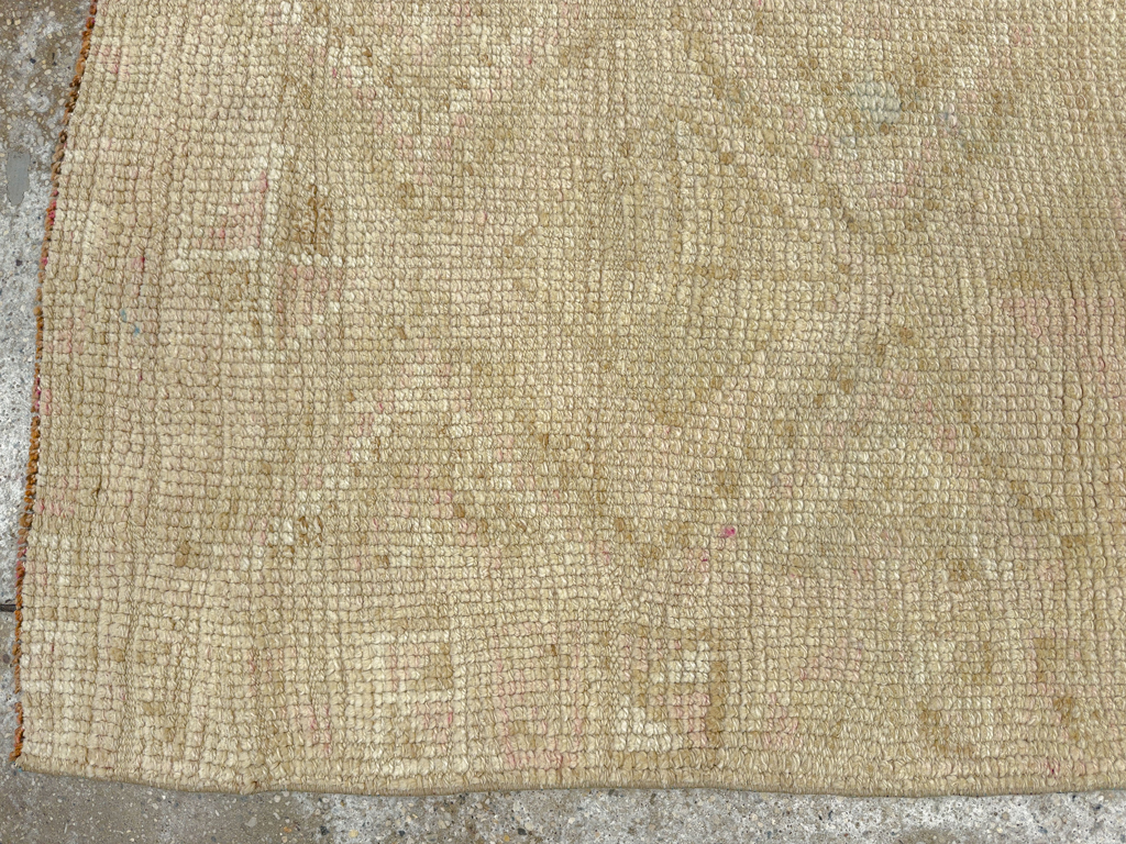 Vintage Turkish Anatolian Runner, No.33720 - Gsblank
