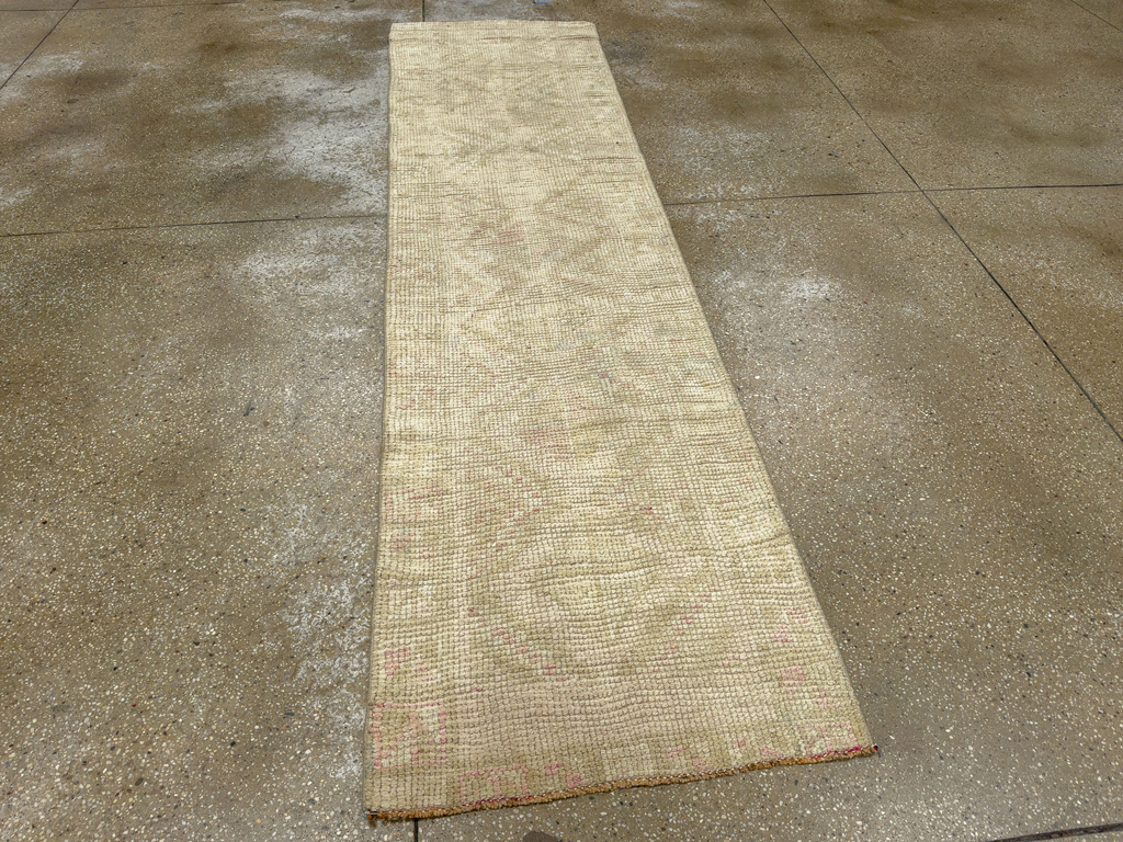 Vintage Turkish Anatolian Runner, No.33720 - Gsblank