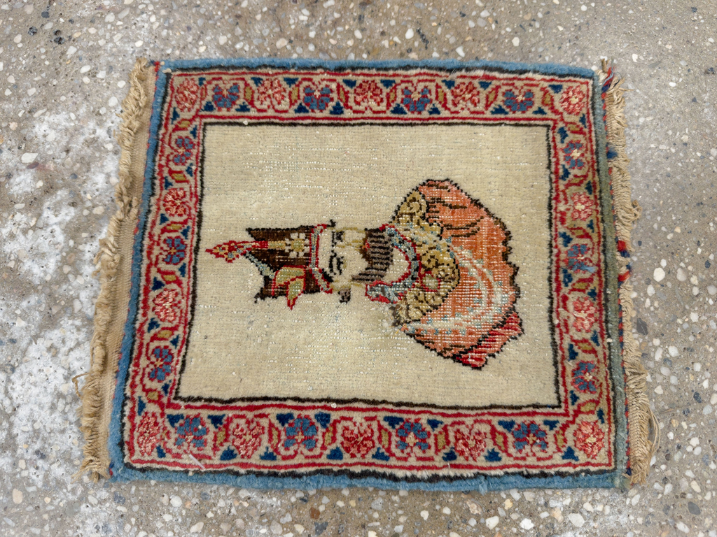 Antique Persian Kashan Pictorial Rug, No.33722 - Gsblank