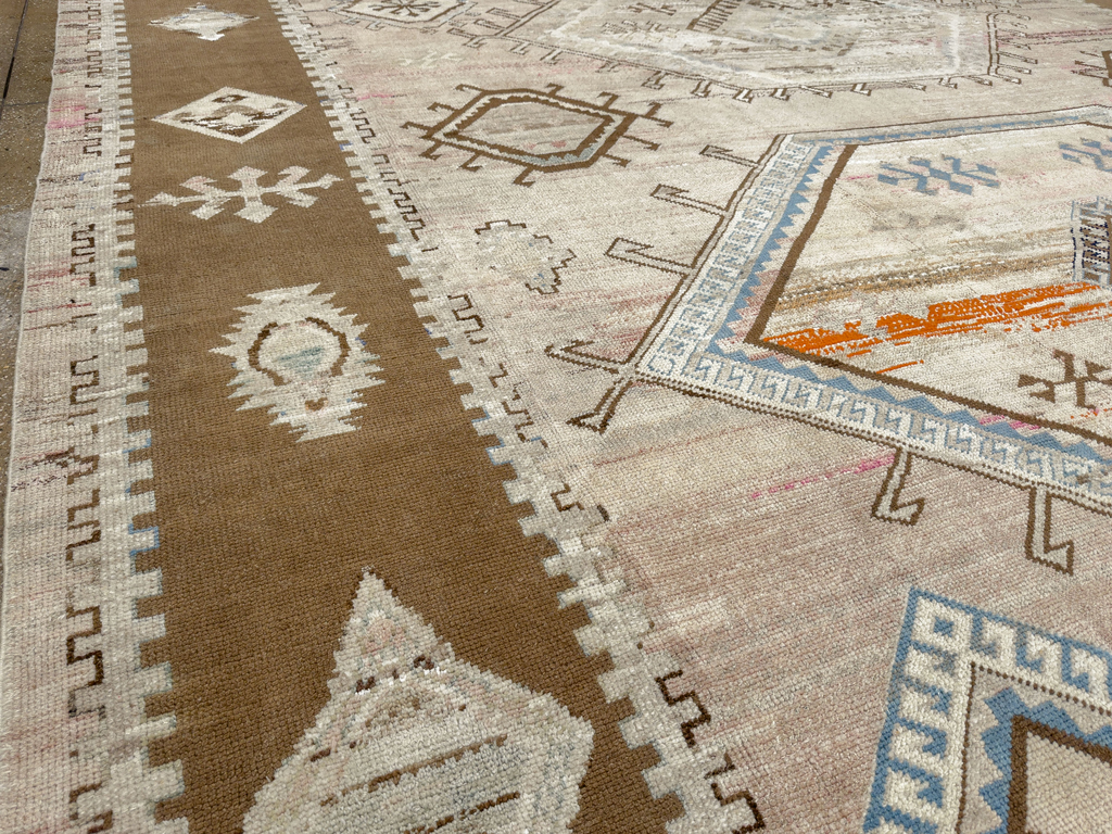 Vintage Turkish Anatolian Large Carpet, No.33725 - Gsblank