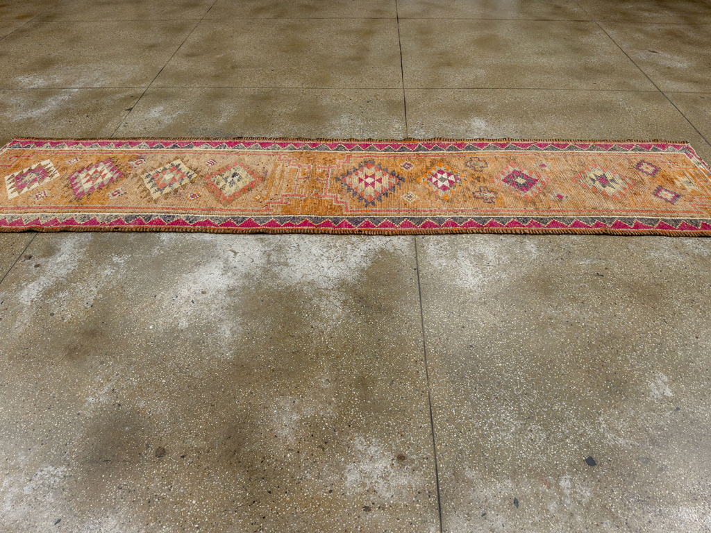 Vintage Turkish Anatolian Runner, No.33726 - Gsblank