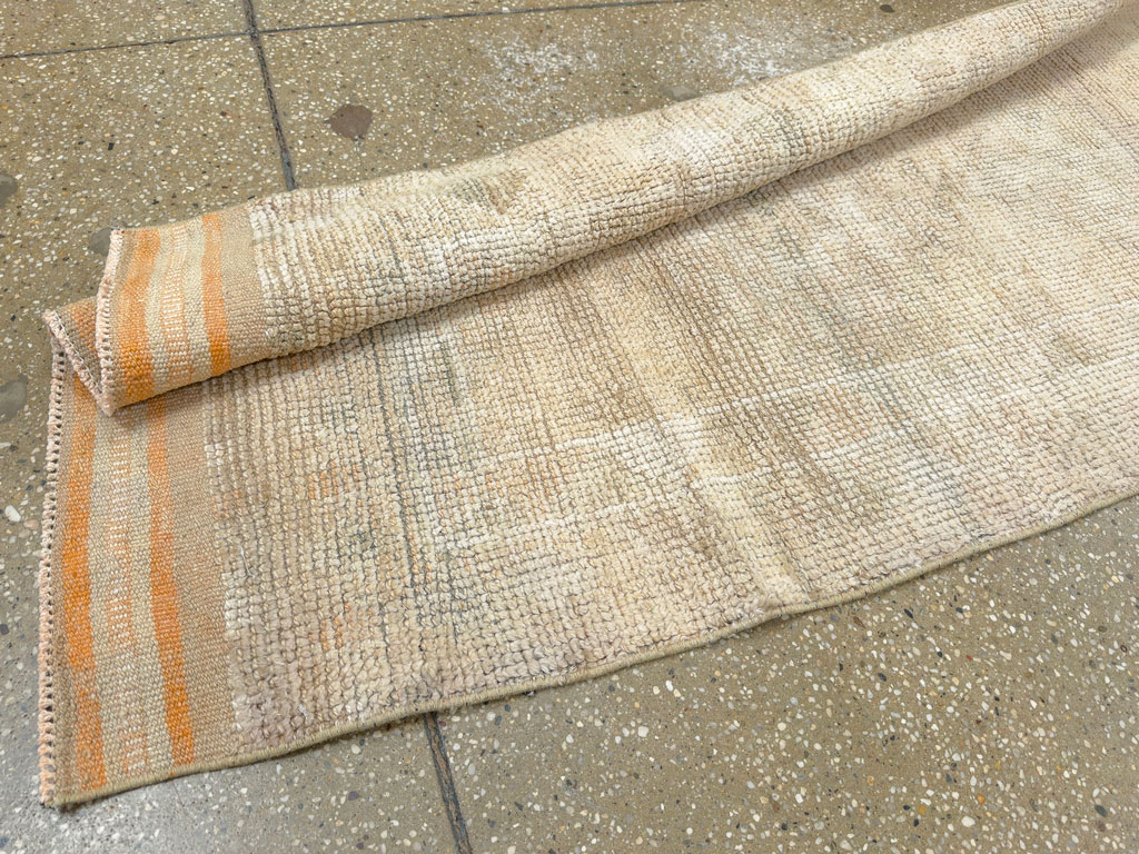 Vintage Turkish Anatolian Runner, No.33732 - Gsblank