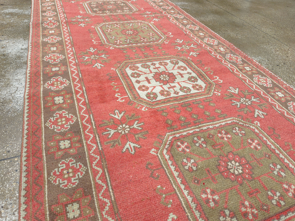 Vintage Turkish Anatolian Wide Gallery Runner, No.33735 - Gsblank