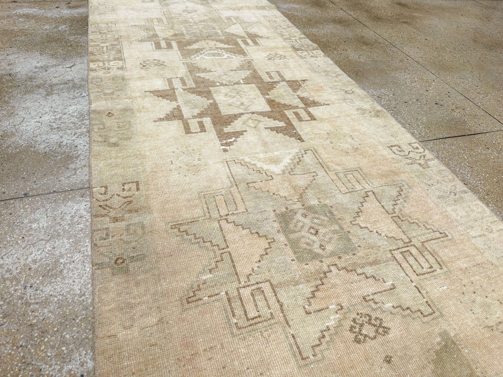 Vintage Turkish Anatolian Runner, No.33739 - Gsblank