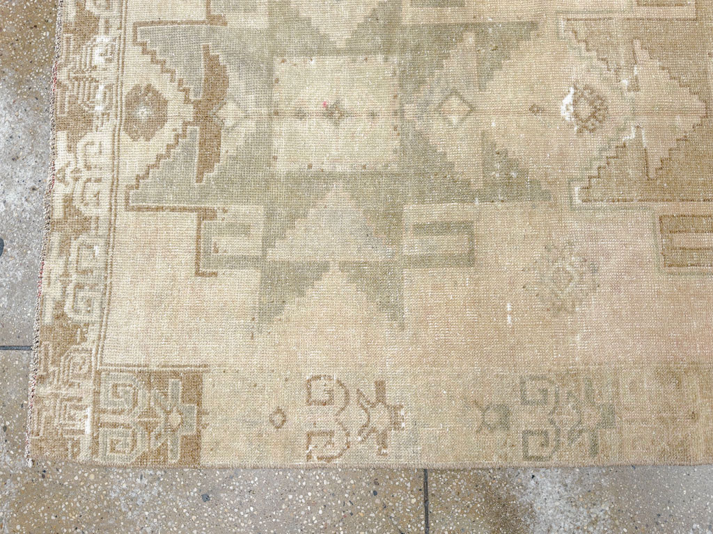 Vintage Turkish Anatolian Runner, No.33739 - Gsblank