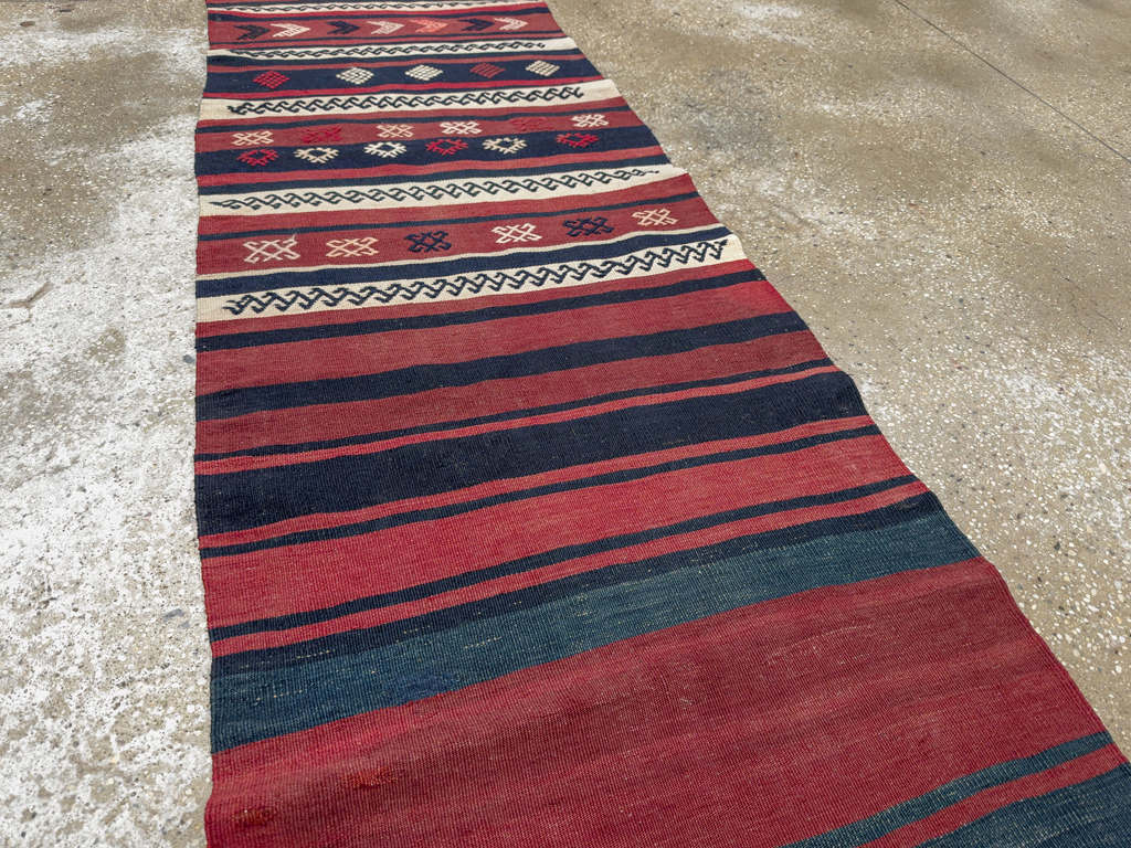 Vintage Turkish Flatweave Kilim Runner, No.33746 - Gsblank
