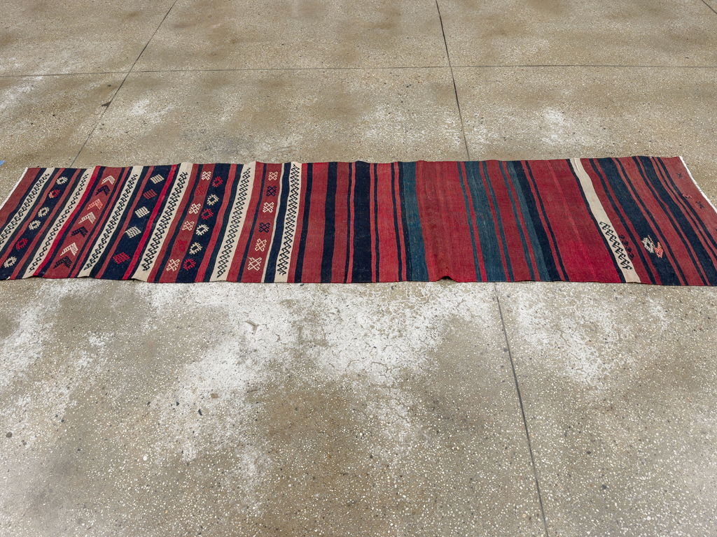 Vintage Turkish Flatweave Kilim Runner, No.33746 - Gsblank