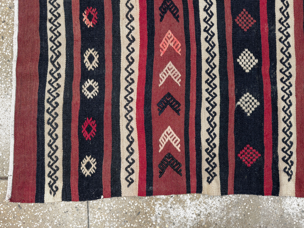 Vintage Turkish Flatweave Kilim Runner, No.33746 - Gsblank