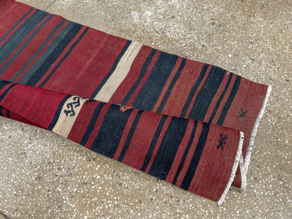 Vintage Turkish Flatweave Kilim Runner, No.33746 - Gsblank