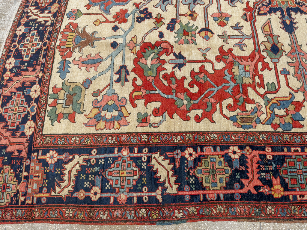 Antique Persian Heriz Room Size Carpet, No.33787 - Gsblank