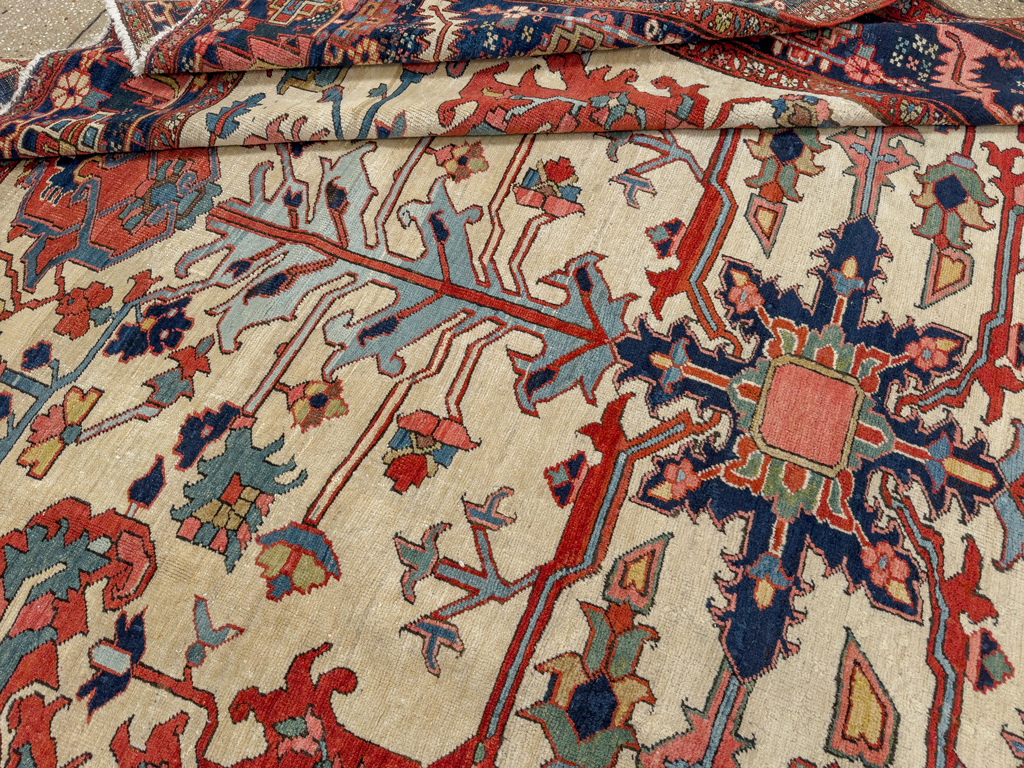 Antique Persian Heriz Room Size Carpet, No.33787 - Gsblank