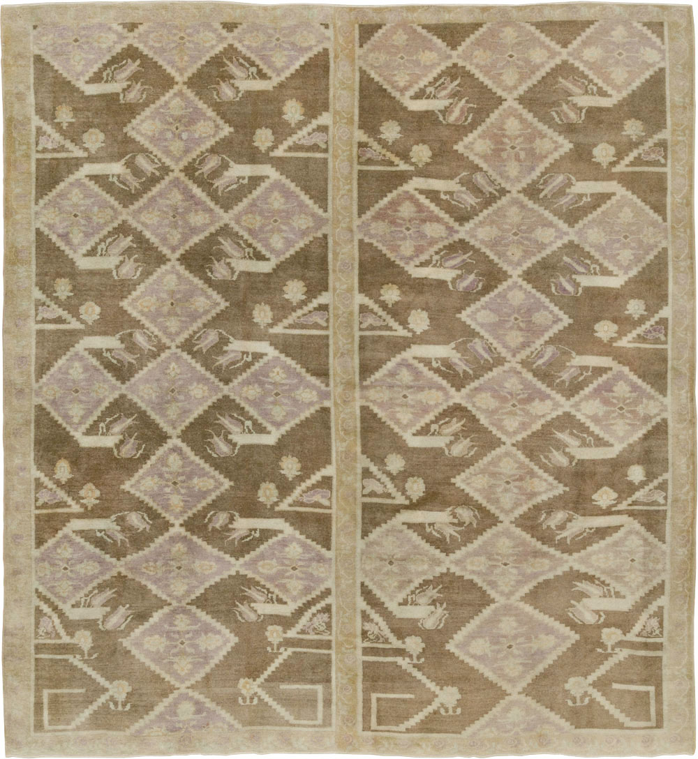 Vintage Turkish Anatolian Square Room Size Carpet, No.33796 - Gsblank