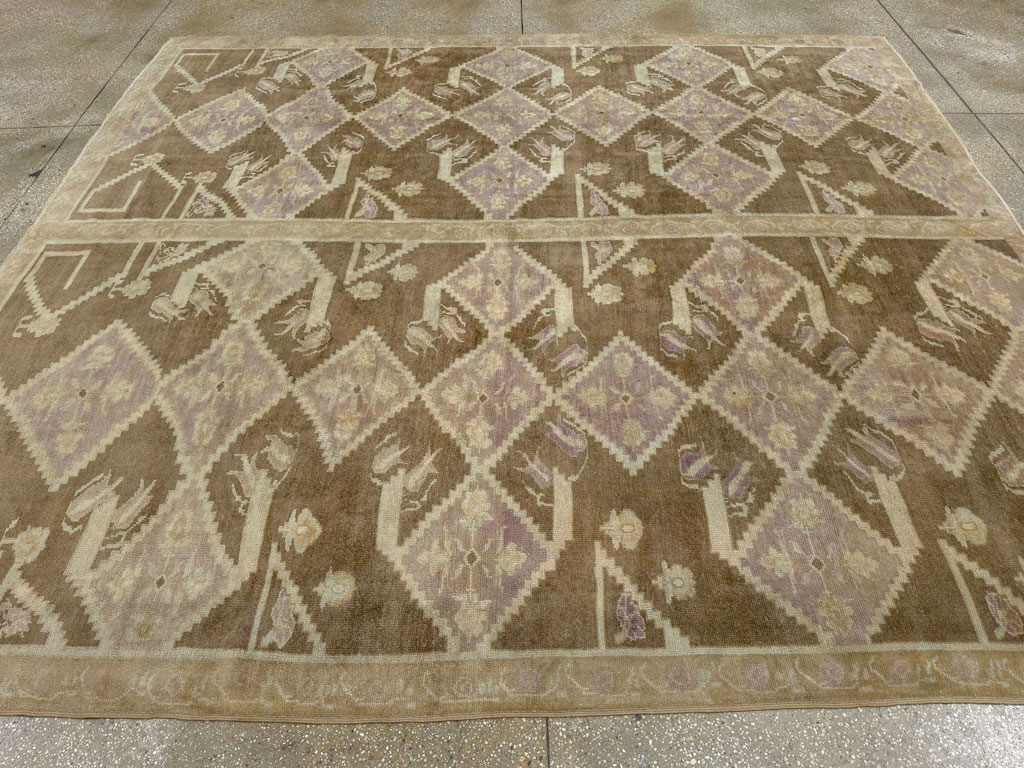 Vintage Turkish Anatolian Square Room Size Carpet, No.33796 - Gsblank