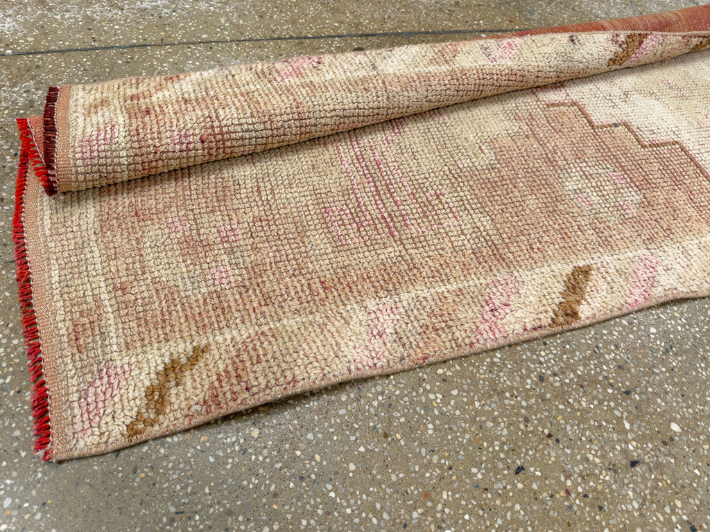 Vintage Turkish Anatolian Runner, No.33800 - Gsblank