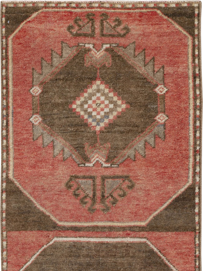Vintage Turkish Anatolian Runner, No.33837 - Gsblank