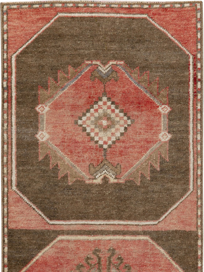 Vintage Turkish Anatolian Runner, No.33837 - Gsblank