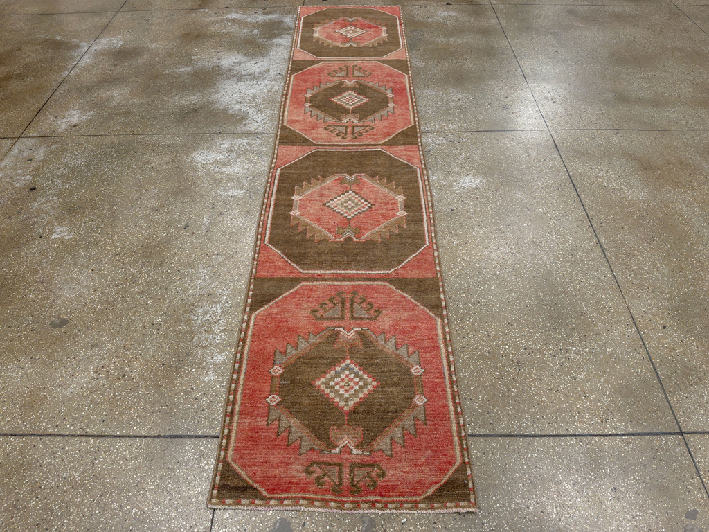 Vintage Turkish Anatolian Runner, No.33837 - Gsblank