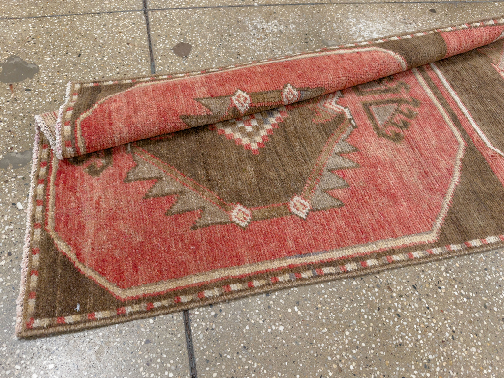 Vintage Turkish Anatolian Runner, No.33837 - Gsblank