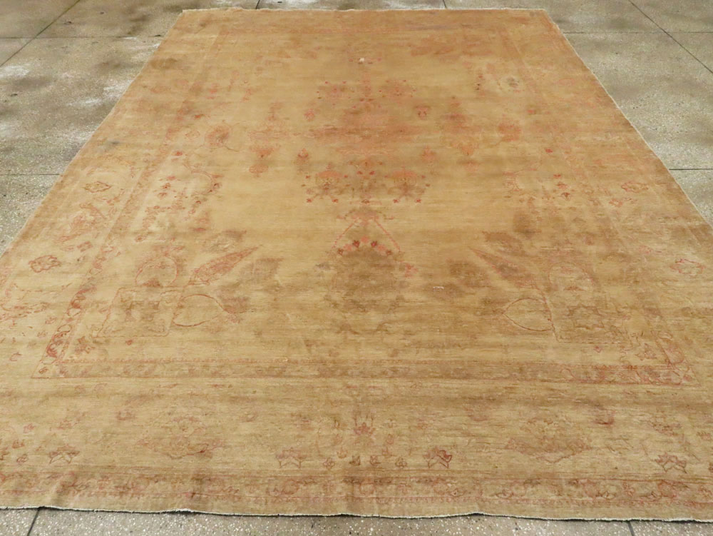 Antique Turkish Sivas Carpet, No.8040 - Gsblank