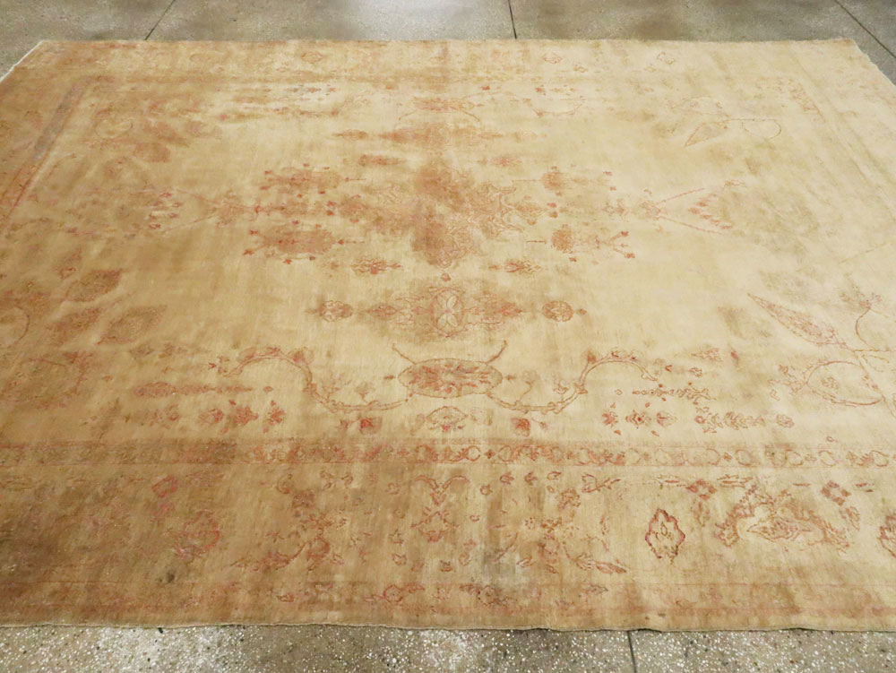 Antique Turkish Sivas Carpet, No.8040 - Gsblank