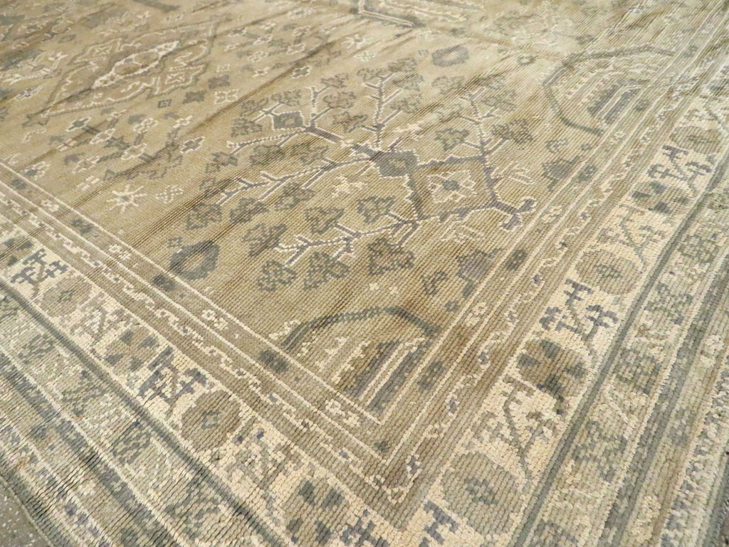 Vintage European Oushak Carpet, No.8050 - Gsblank