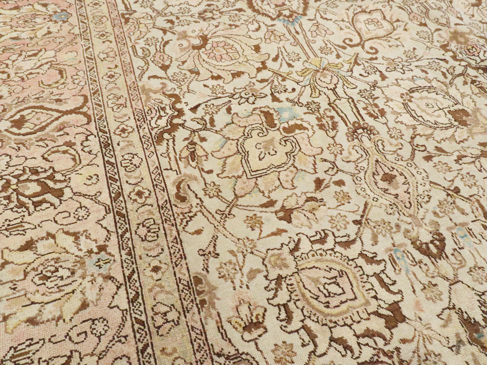 Antique Persian Tabriz Carpet, No.8111 - Gsblank