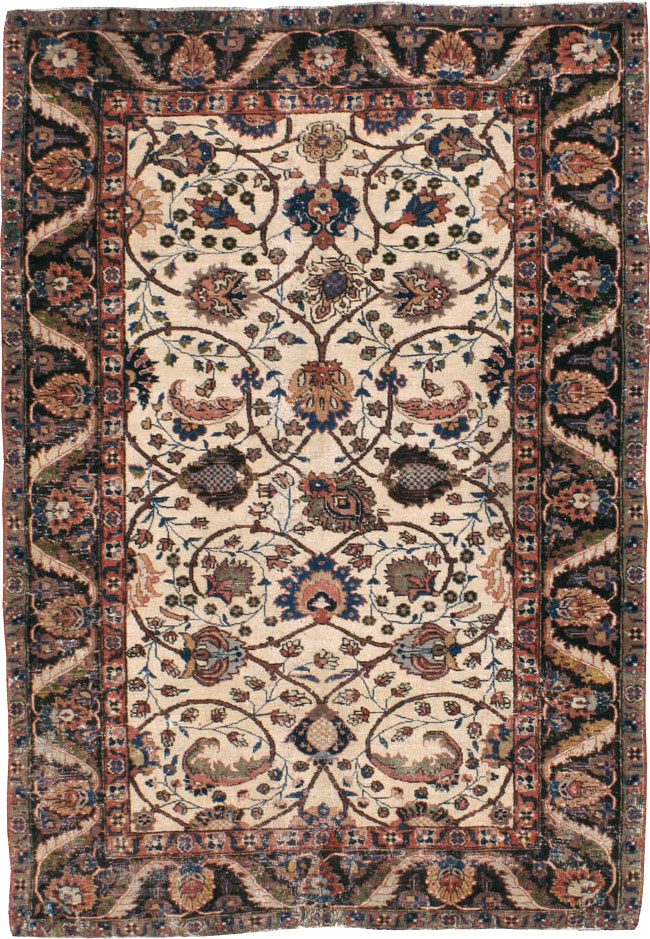 Antique Persian Tabriz Distressed Rug, No.8114 - Gsblank