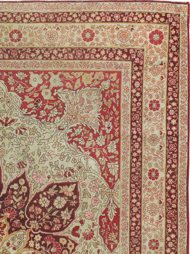 Antique Indian Lahore Carpet, No.8116 - Gsblank