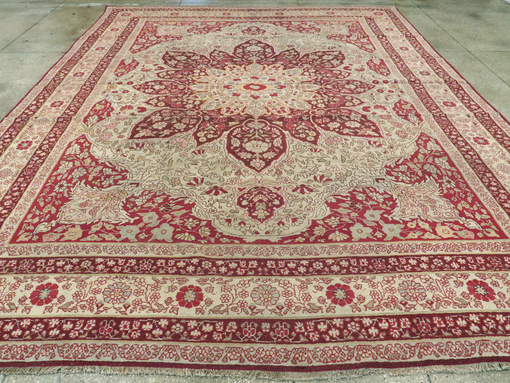 Antique Indian Lahore Carpet, No.8116 - Gsblank