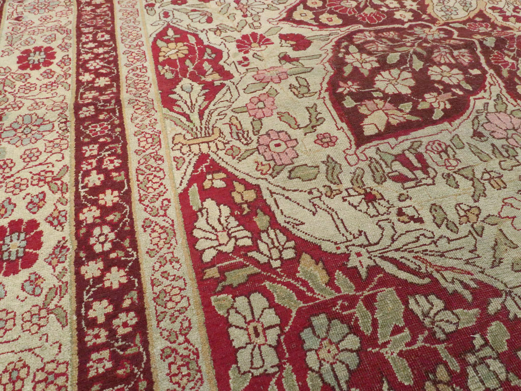 Antique Indian Lahore Carpet, No.8116 - Gsblank
