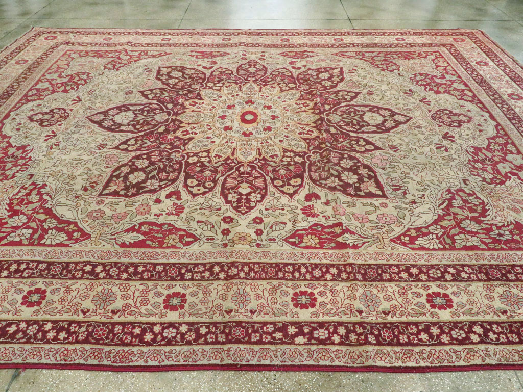 Antique Indian Lahore Carpet, No.8116 - Gsblank
