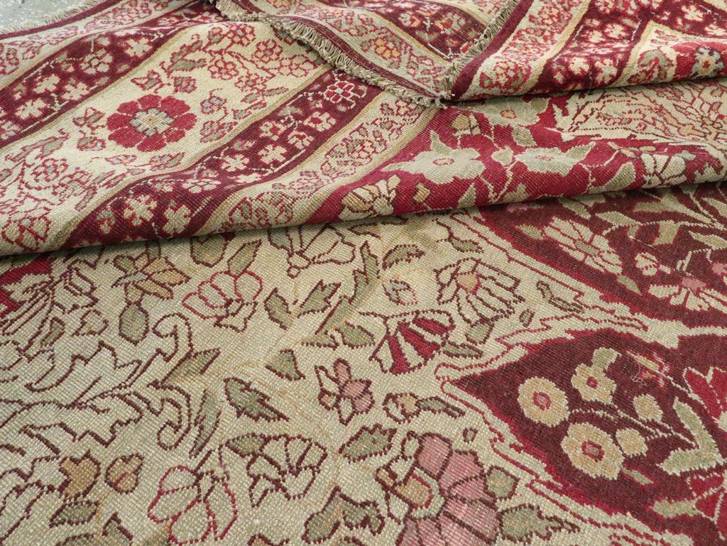 Antique Indian Lahore Carpet, No.8116 - Gsblank