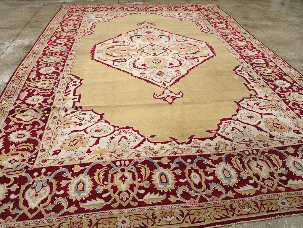Antique Indian Agra Carpet, No.8125 - Gsblank