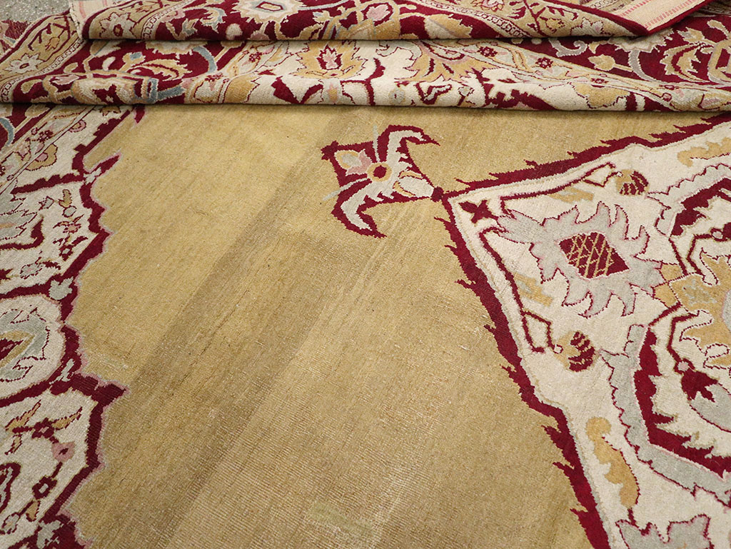 Antique Indian Agra Carpet, No.8125 - Gsblank