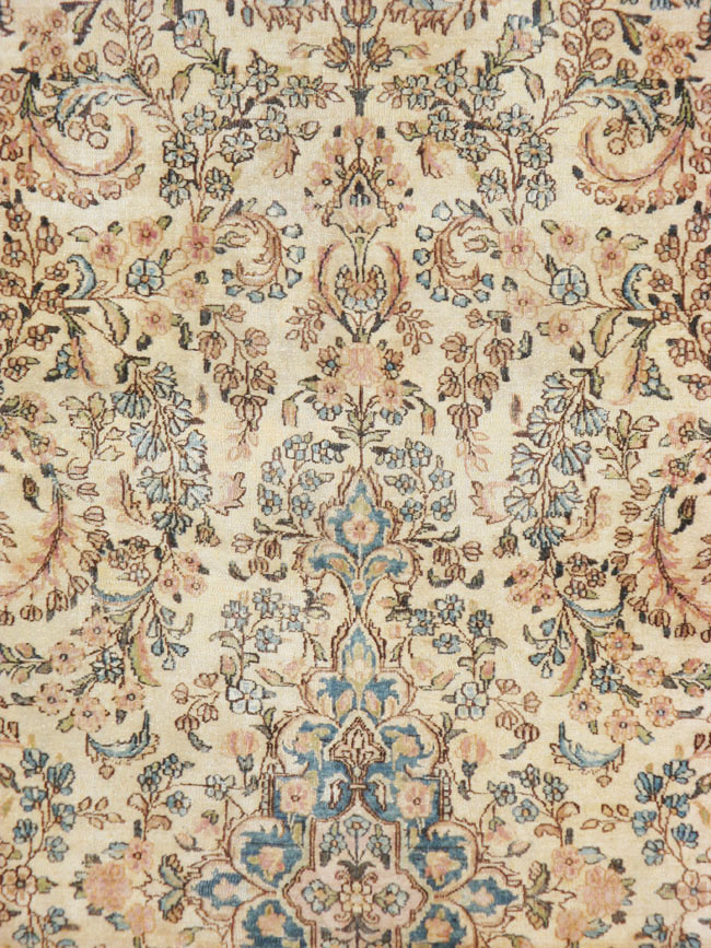 Vintage Persian Kerman Carpet, No.8155 - Gsblank