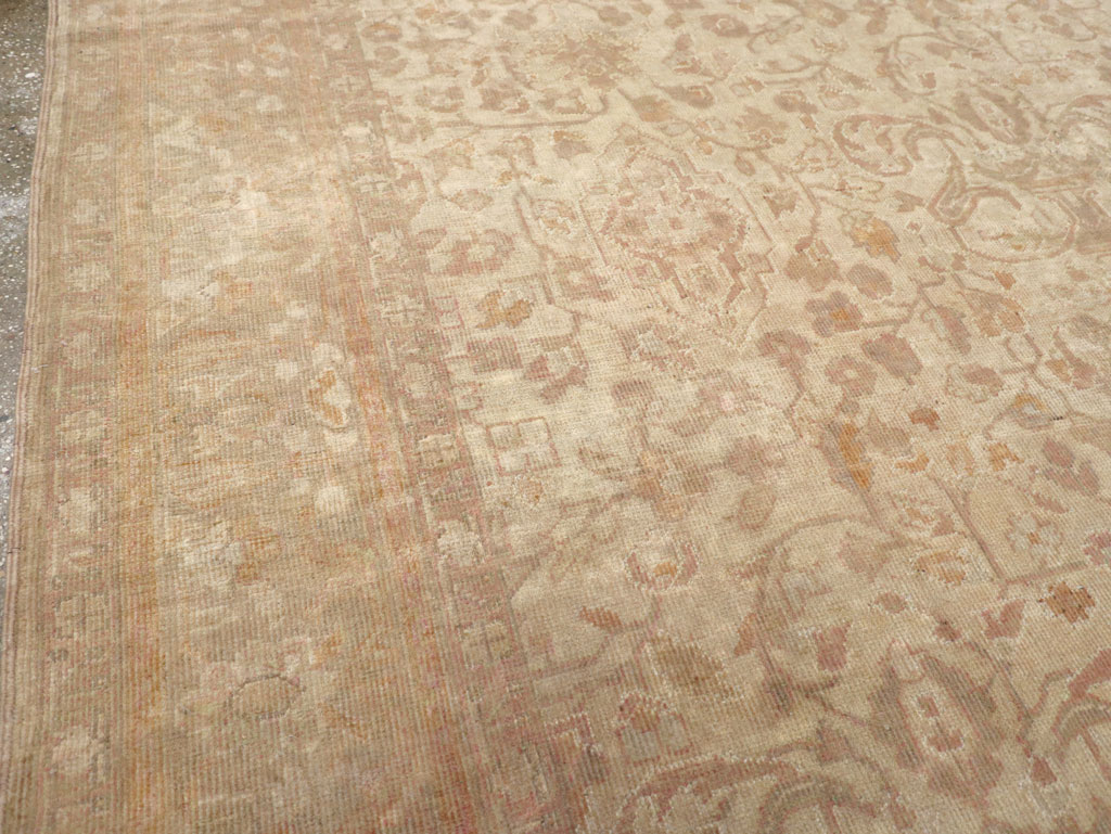 Antique Turkish Sivas Room Size Carpet, No.8193 - Gsblank