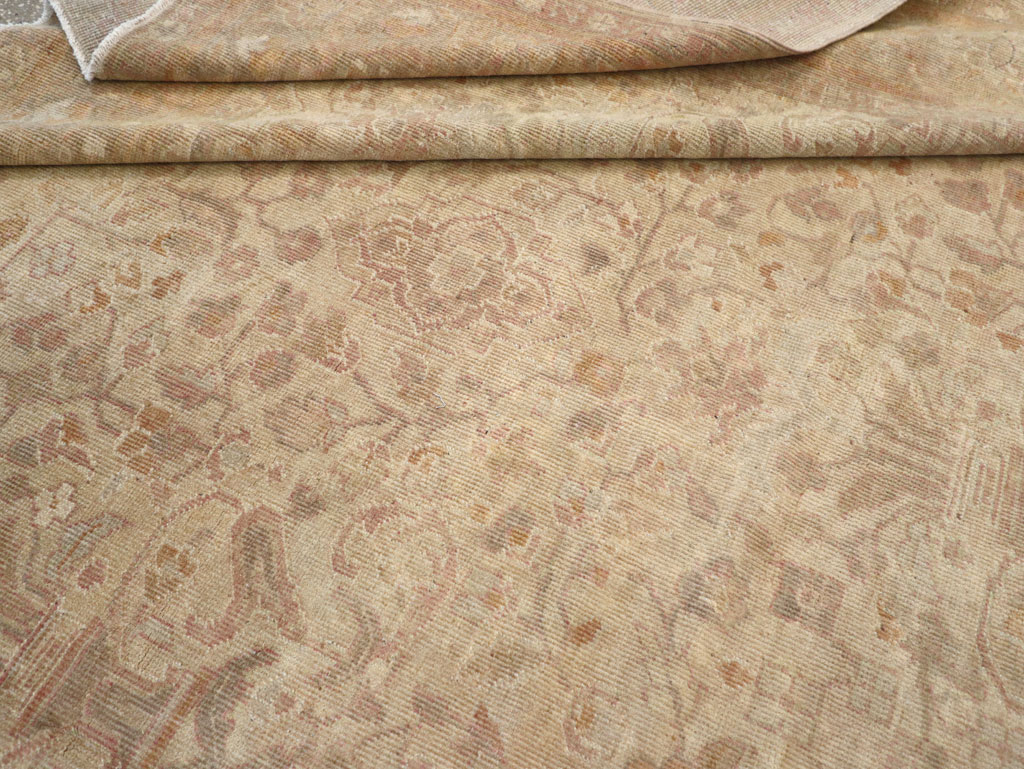 Antique Turkish Sivas Room Size Carpet, No.8193 - Gsblank